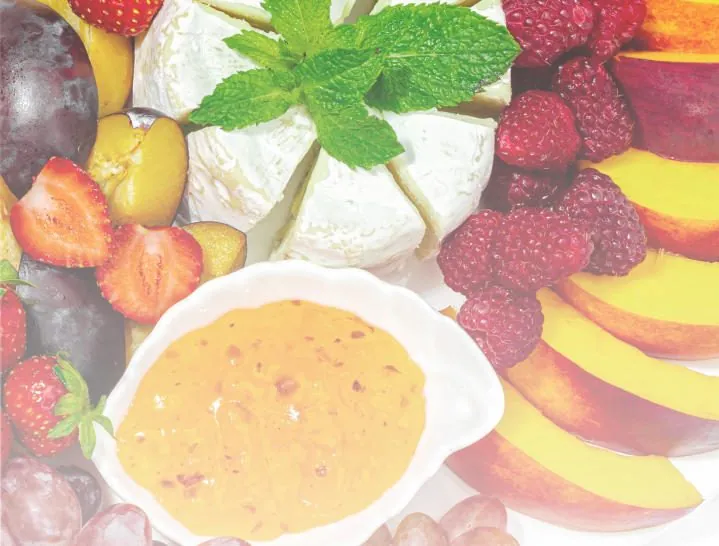 Plateau de fruits frais découpés